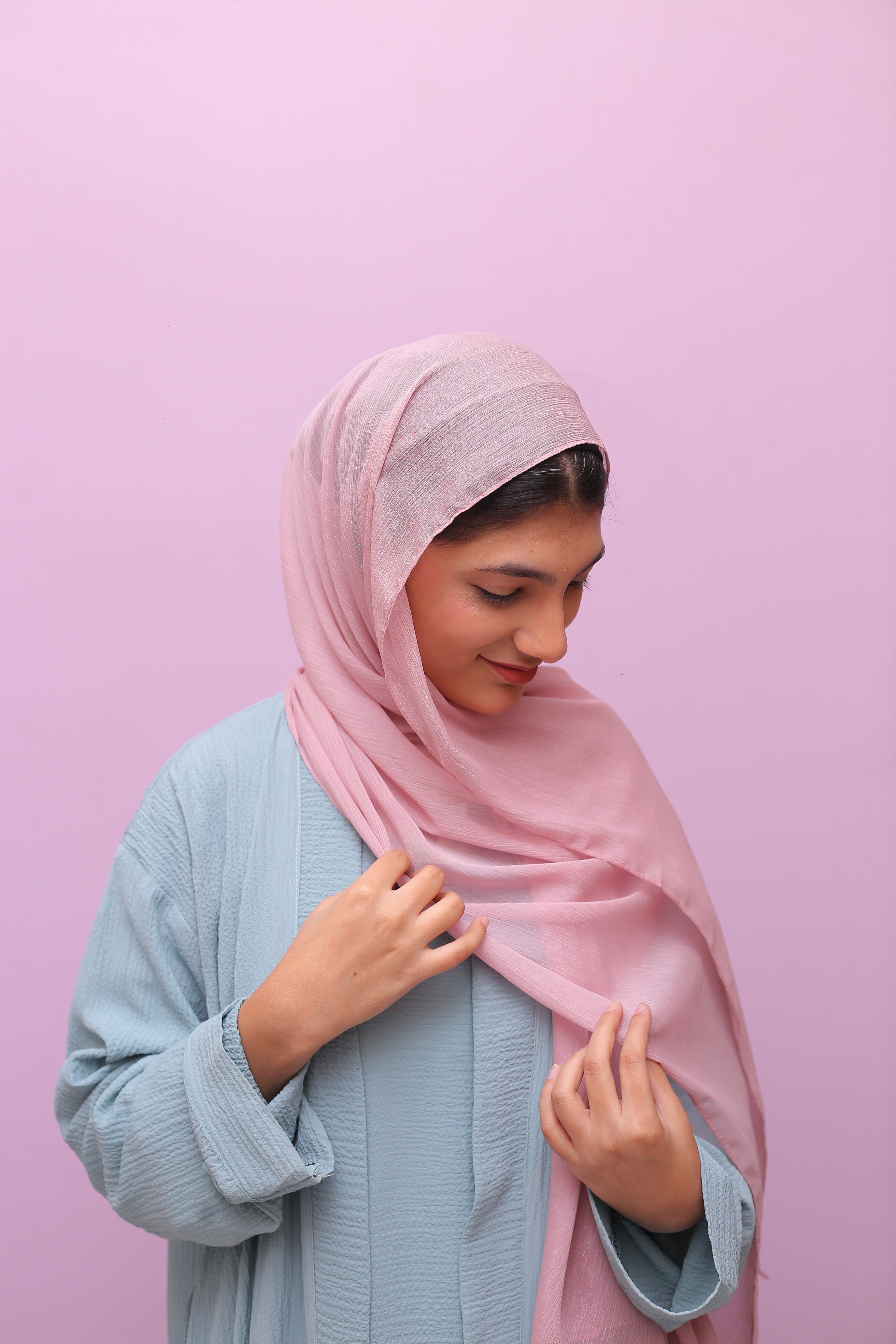 Metallic Sheen Hijab – Rose Haze