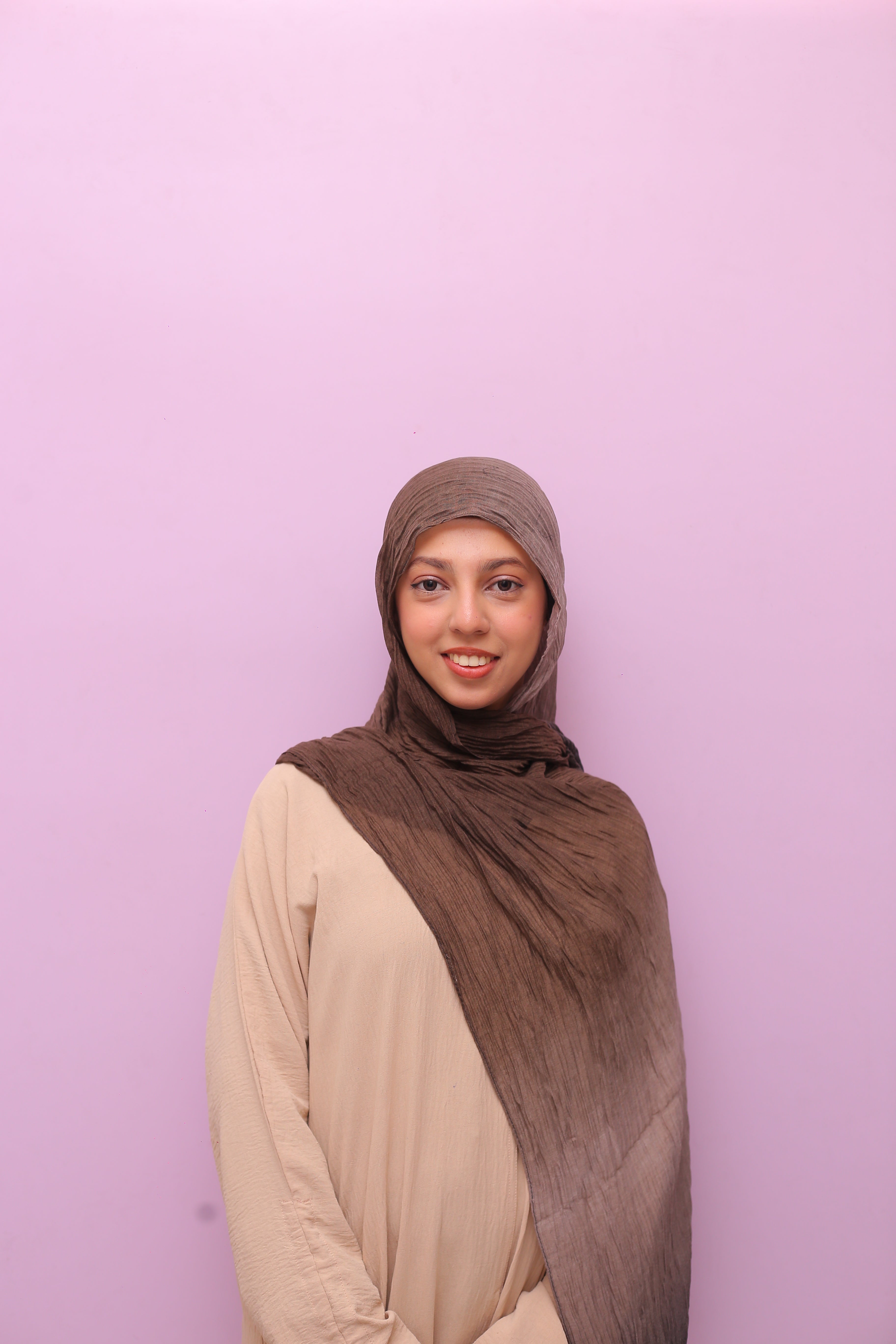 Ombre Crinkle Hijab – Cocoa Blush