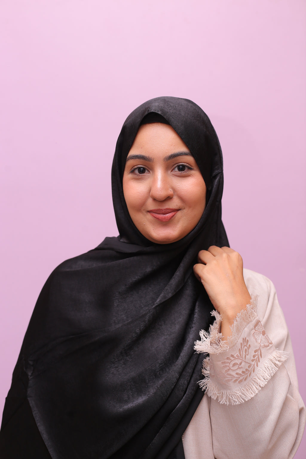 Velvet Silk Hijab – Moonless Night