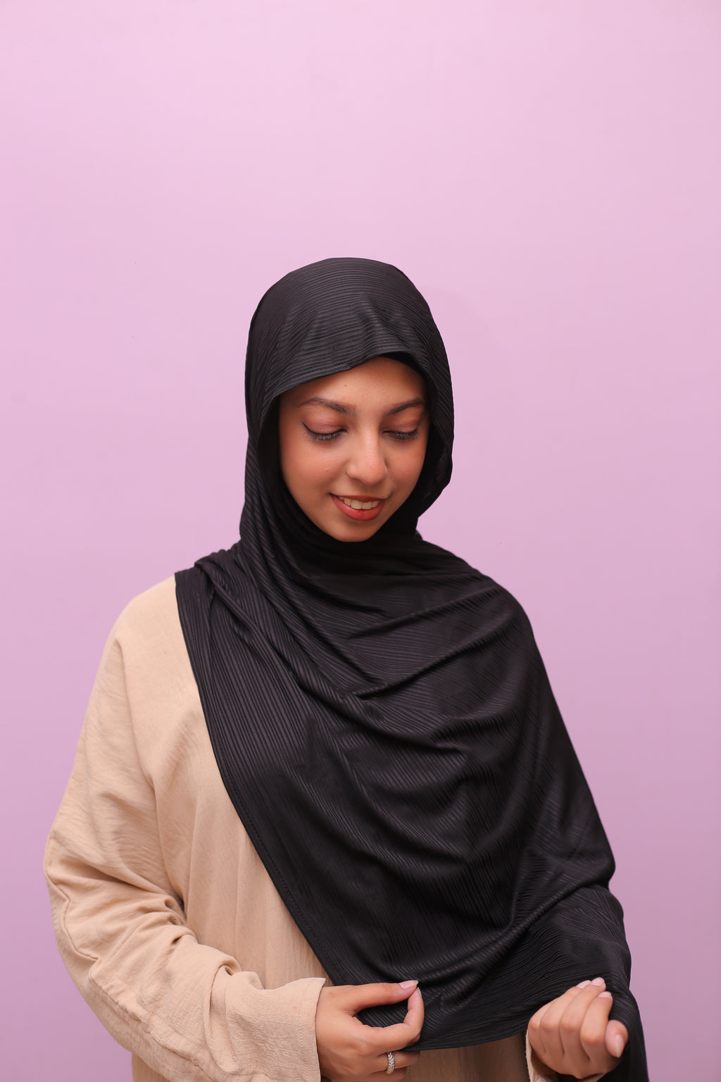 Ribbed Jersey Hijab – Classic Black