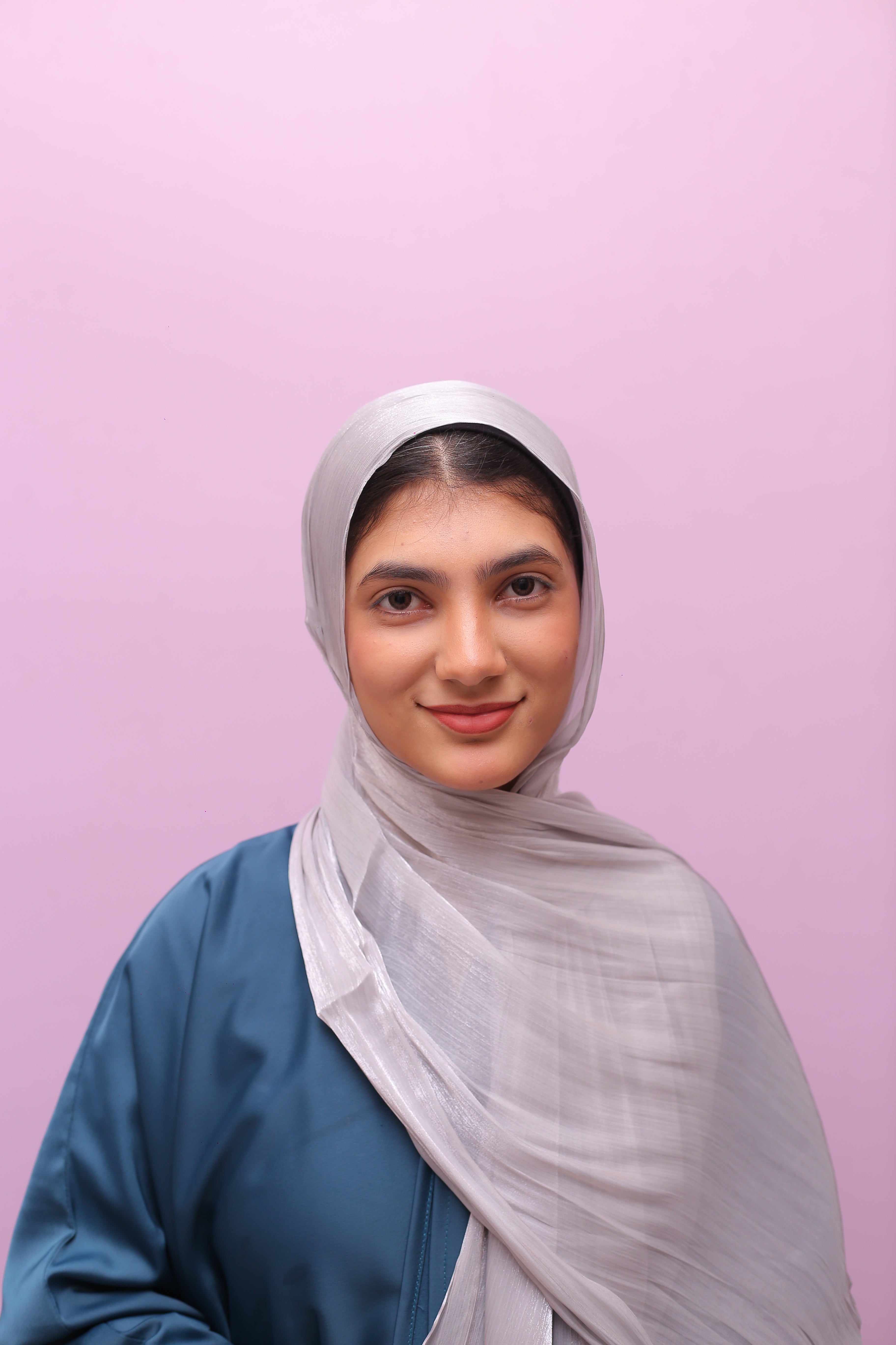 Silk Organza Hijab – Silver Grey