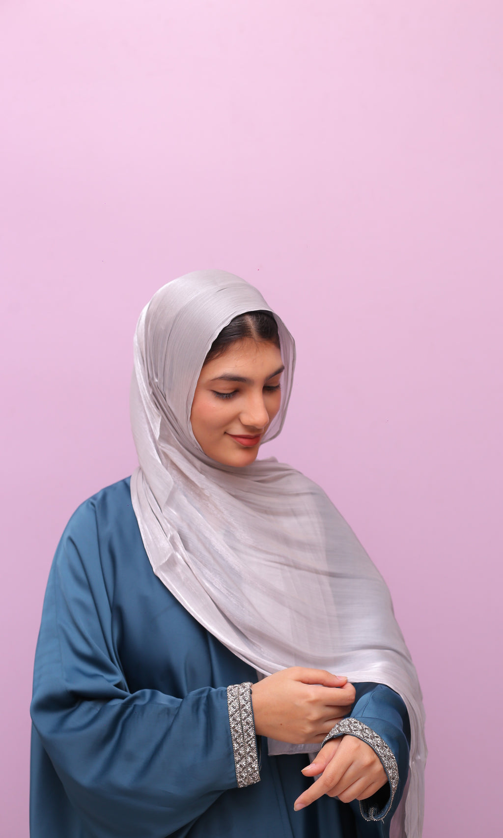 Silk Organza Hijab – Silver Grey